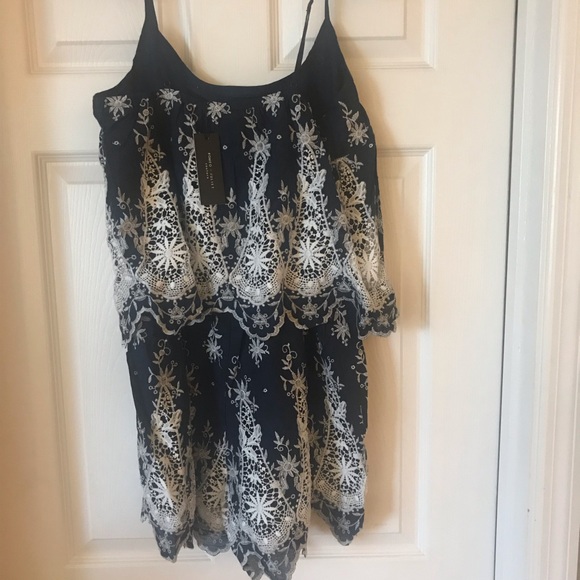 Romeo and Juliet Romper Jumper Medium Blue White Embroidered One Piece Shorts - Picture 3 of 6